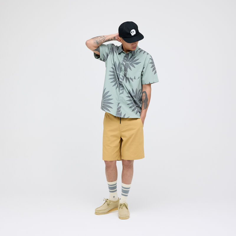 COMPOUND CHINO SHORT image number 3