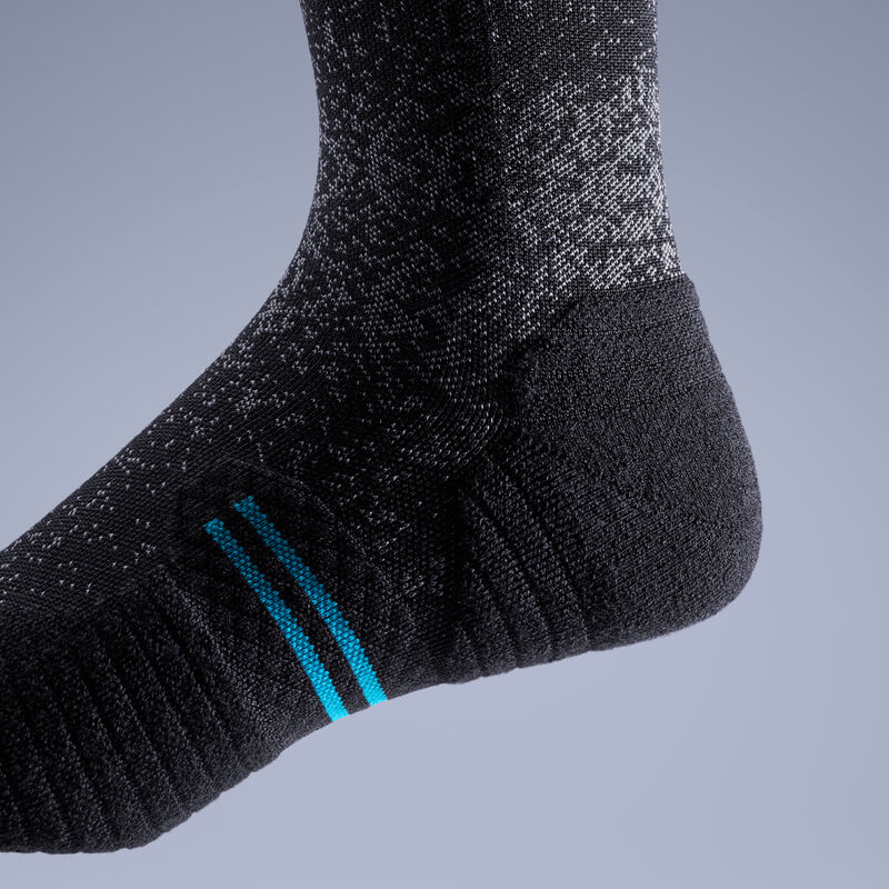 Light Performance Crew Socks image number 4
