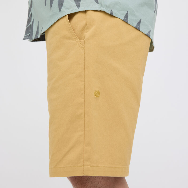 COMPOUND CHINO SHORT image number 8